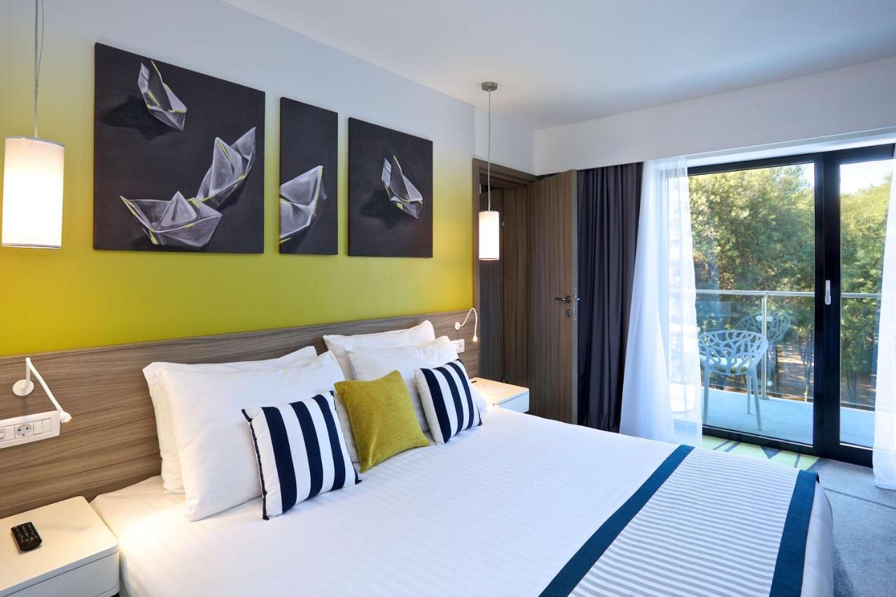 Park Plaza Arena Pula Hotel Exterior photo