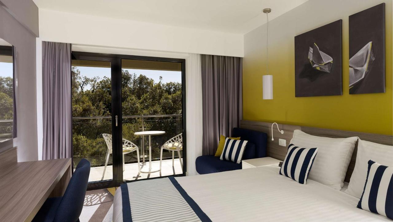 Park Plaza Arena Pula Hotel Exterior photo