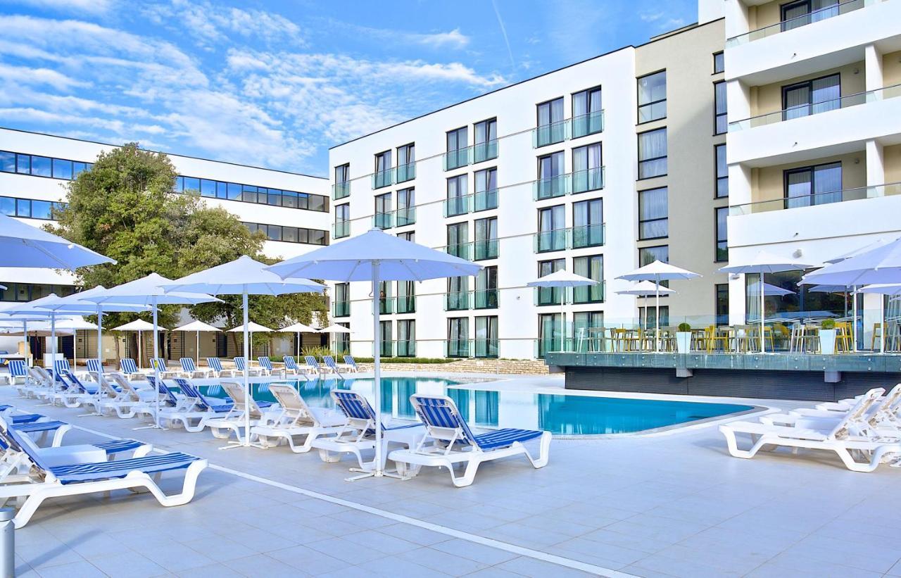 Park Plaza Arena Pula Hotel Exterior photo